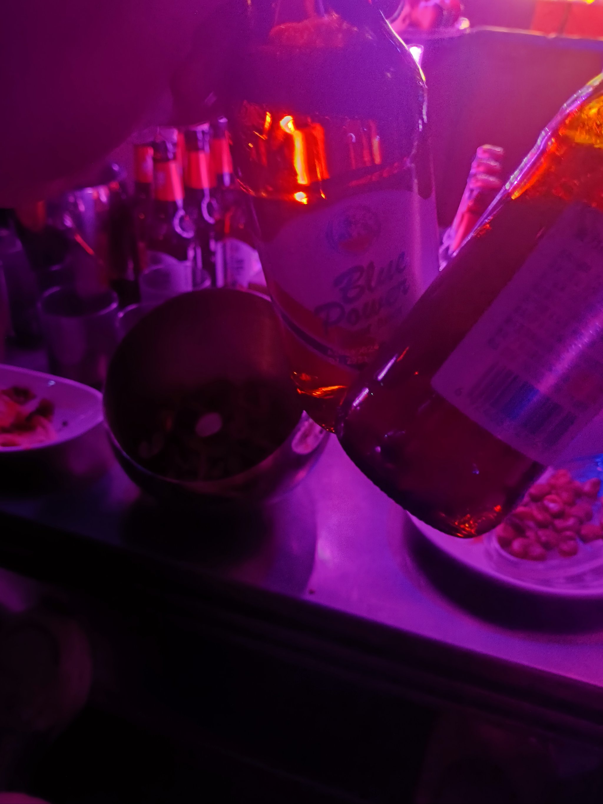 鹤岗商务ktv有没有优惠套餐-兴山区ktv预定